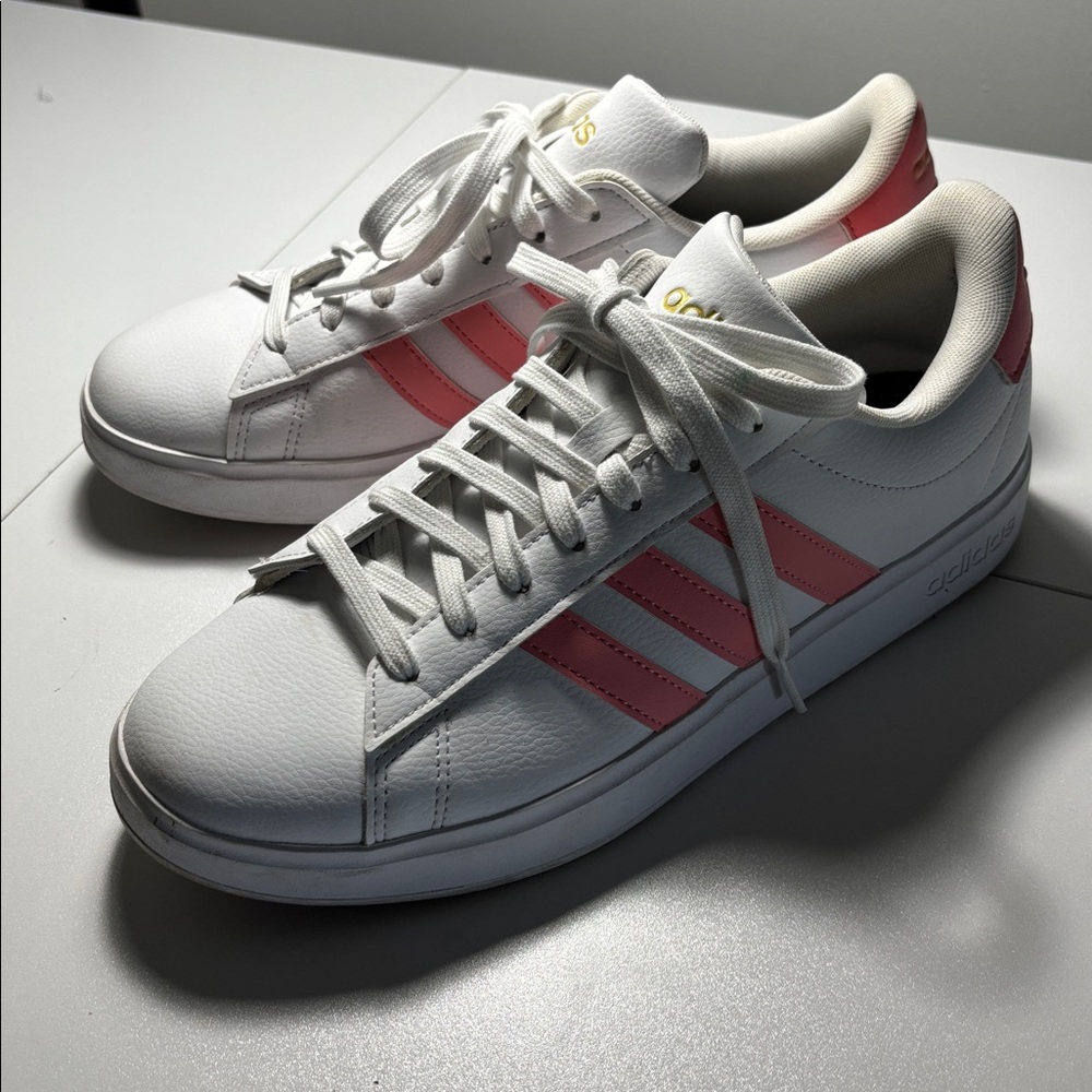 Adidas Women's White and Pink Sneakers